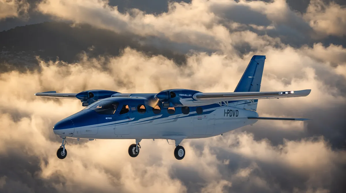 Tecnam P2012 Traveller commuter aircraft - view 3