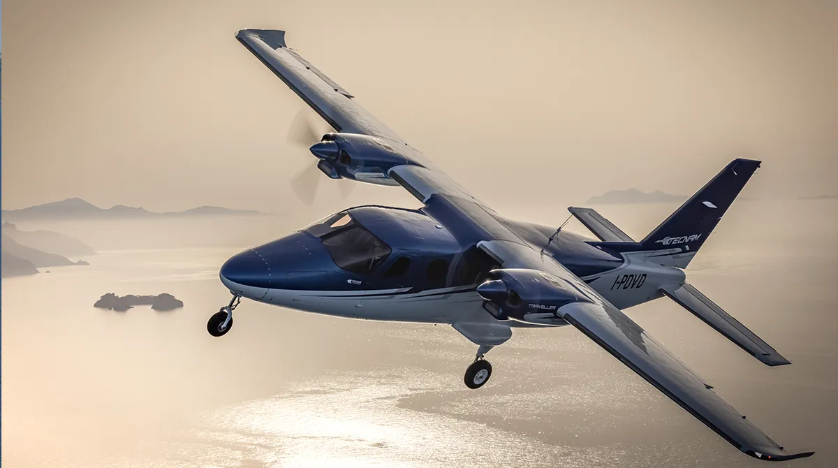 Tecnam P2012 Traveller commuter aircraft - view 4