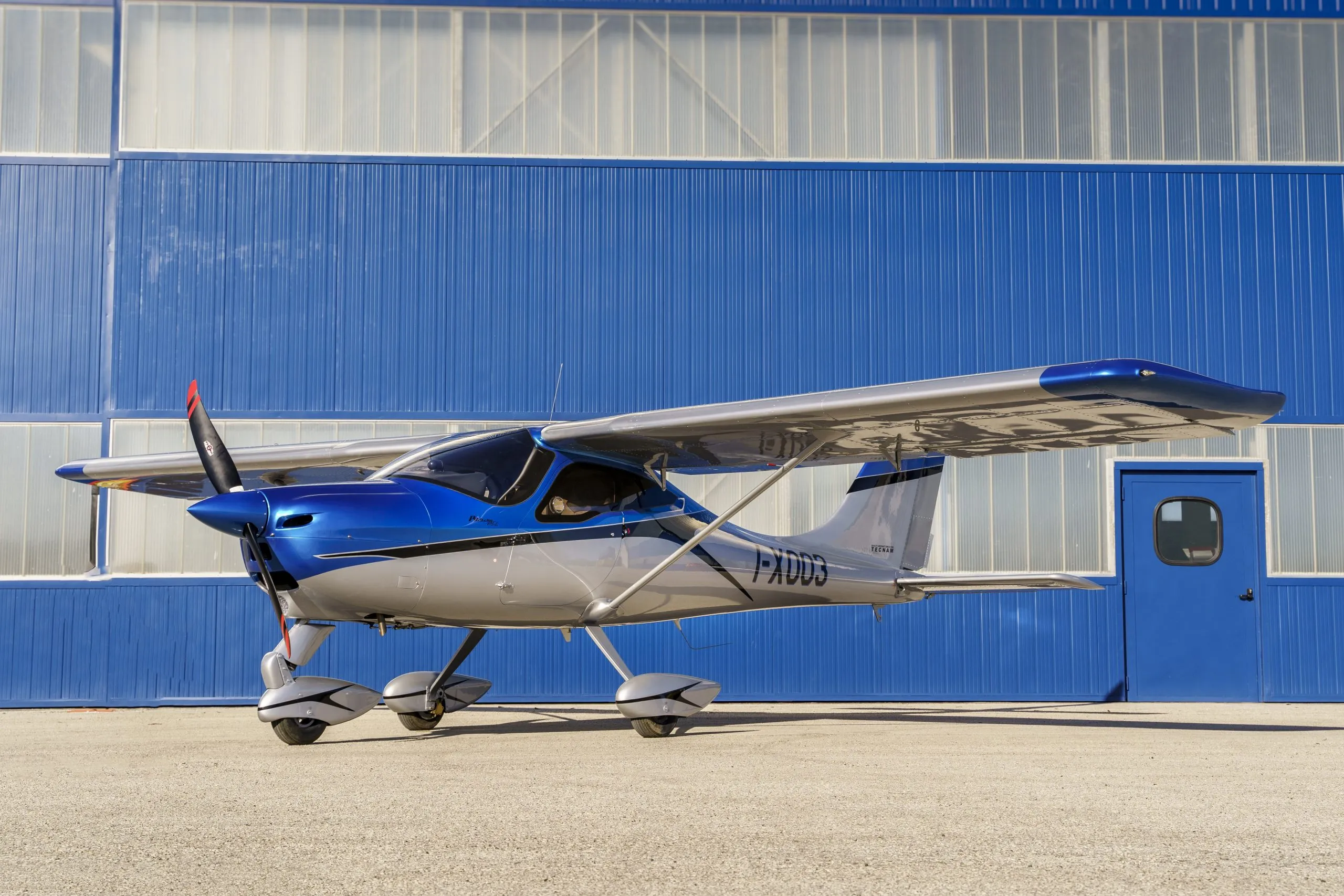 Tecnam P92 MKII aircraft - view 1